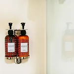 Exquisite Apartment Portuguese Soul Alfama 2P