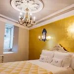 Exquisite Apartment Portuguese Soul Alfama 2P