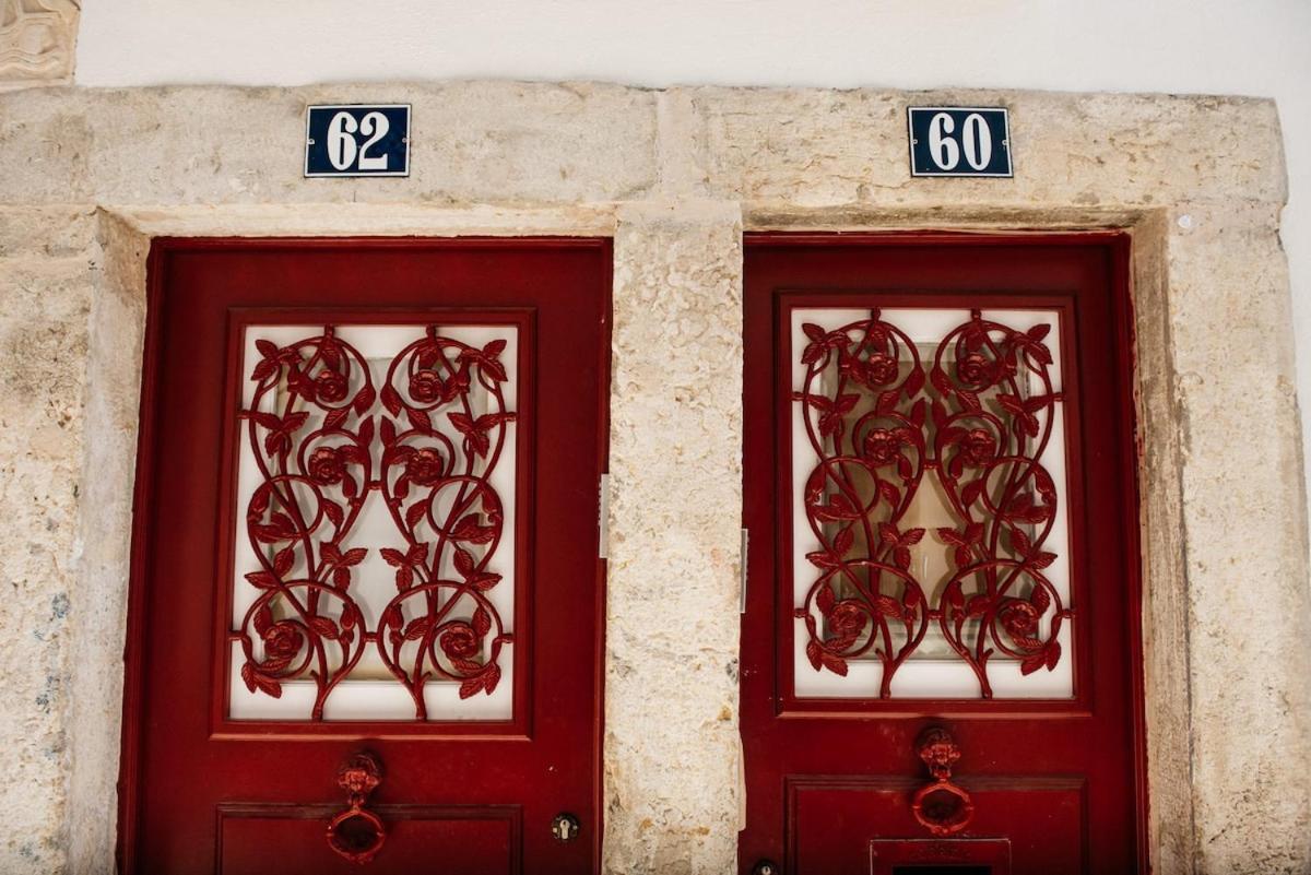 Exquisite Portuguese Soul Alfama 2p Apartment