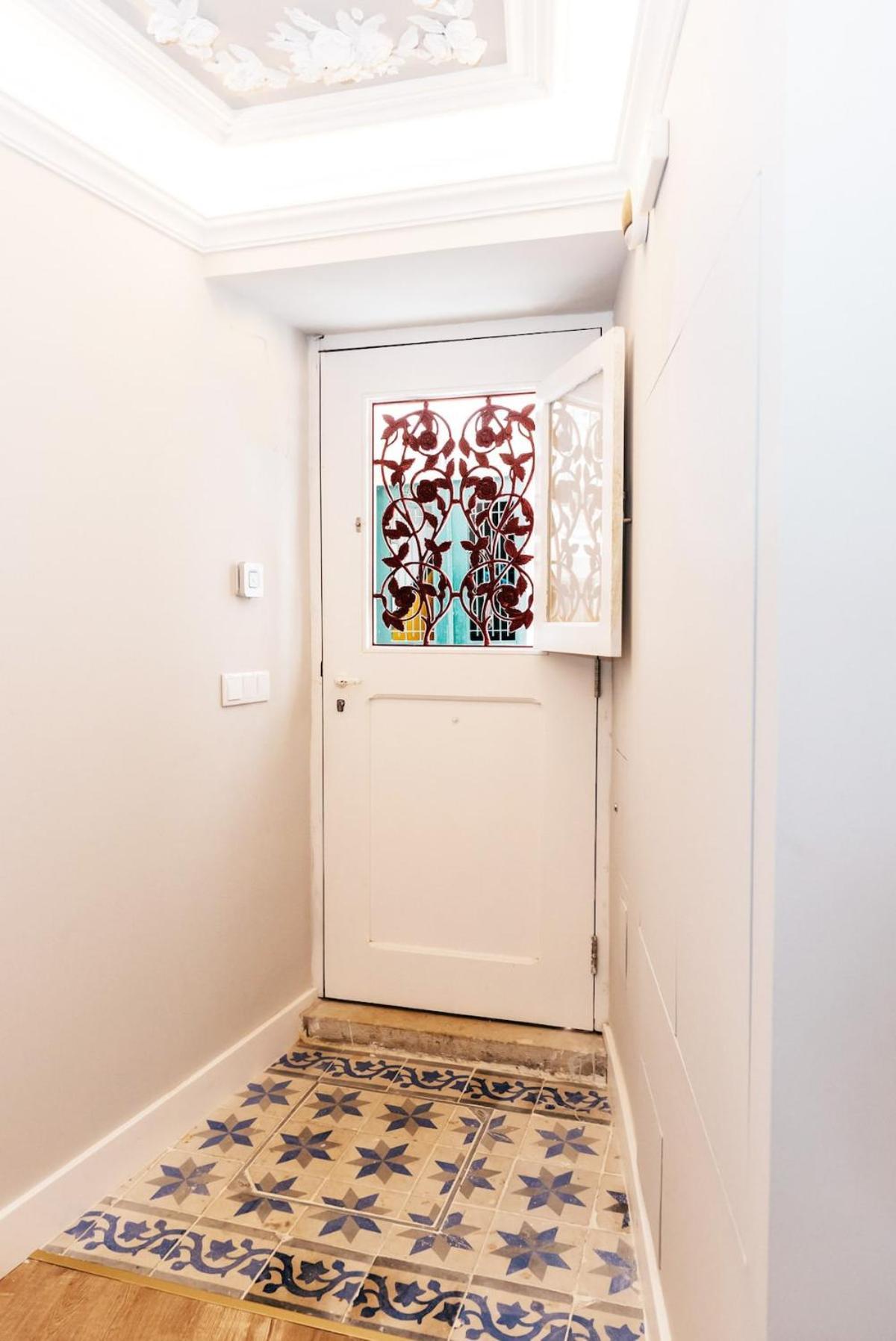 Apartment Exquisite Portuguese Soul Alfama 2p *